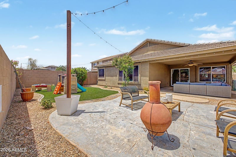 15329 Jenan Dr, Surprise, AZ 85379