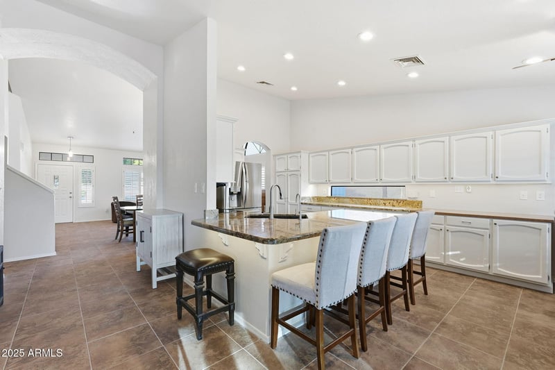 1533 N Sinova --, Mesa, AZ 85205
