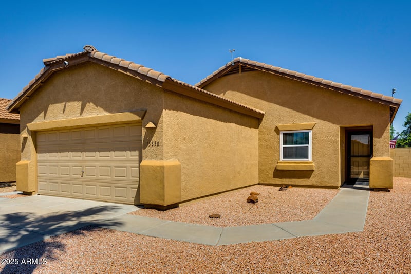 15330 Caribbean Ln, Surprise, AZ 85379