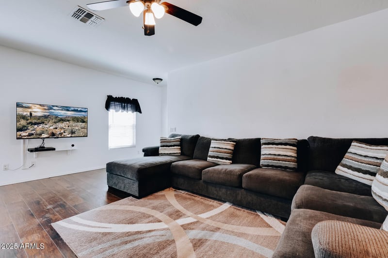 15330 Caribbean Ln, Surprise, AZ 85379