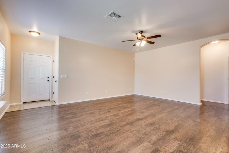 15330 Caribbean Ln, Surprise, AZ 85379