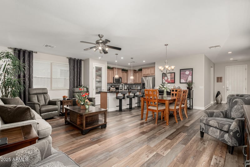 15337 Bloomfield Rd, Surprise, AZ 85379