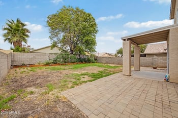 15338 W Mauna Loa Ln, Surprise, AZ 85379