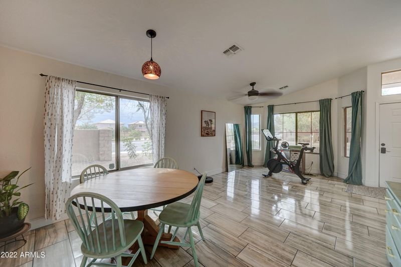 1534 E Chambers St, Phoenix, AZ 85040