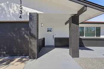 1534 E Hampton Cir, Mesa, AZ 85204