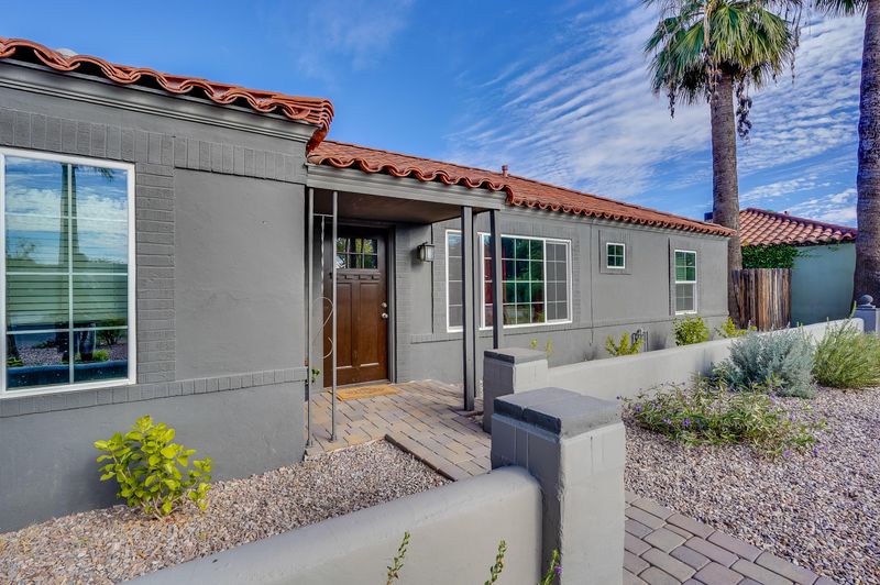 1534 W Earll Dr, Phoenix, AZ 85015