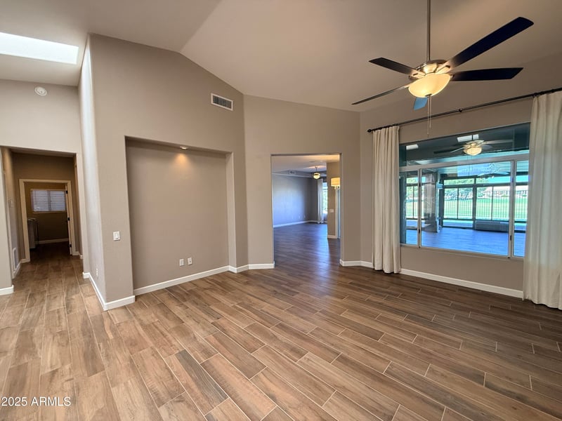 15340 Gunsight Dr, Sun City West, AZ 85375