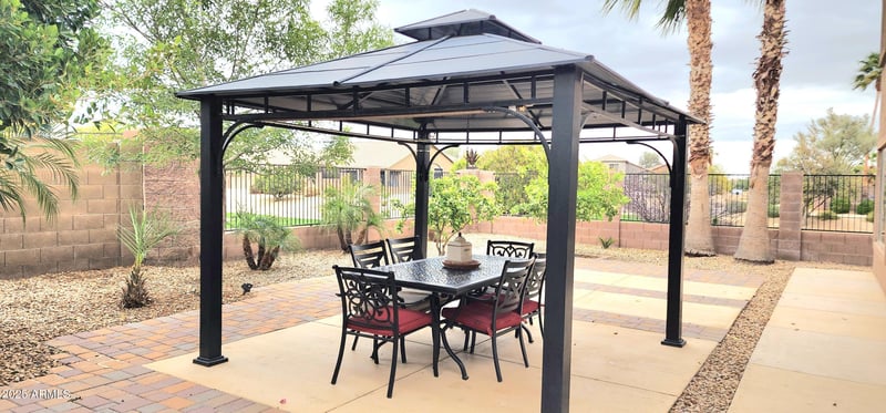 15342 Tasha Dr, Surprise, AZ 85374
