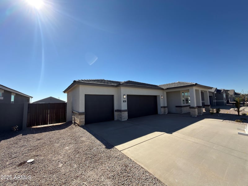 15347 Gray Fox Trl, Surprise, AZ 85387