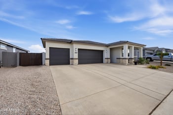15347 Gray Fox Trl, Surprise, AZ 85387