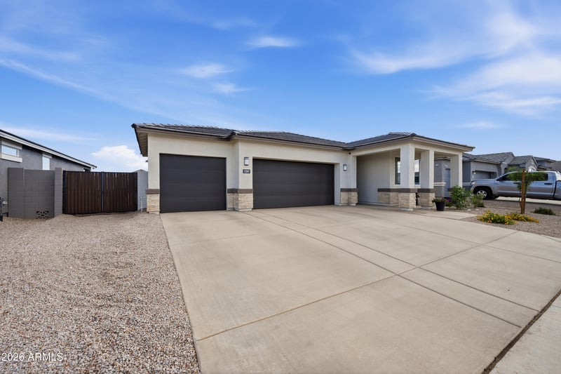 15347 Gray Fox Trl, Surprise, AZ 85387