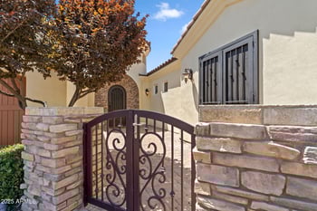 1535 Winter Dr, Phoenix, AZ 85021