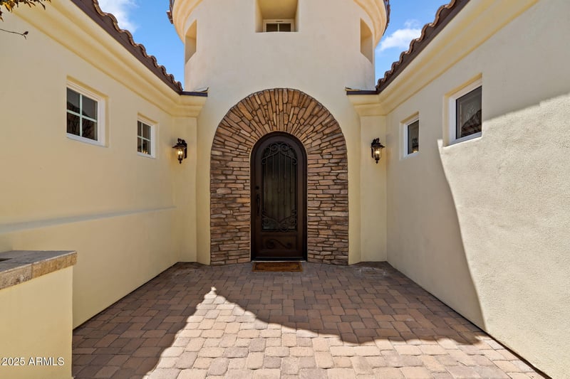 1535 Winter Dr, Phoenix, AZ 85021