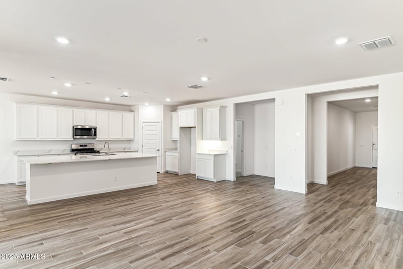 15354 Cottontail Ln, Surprise, AZ 85387