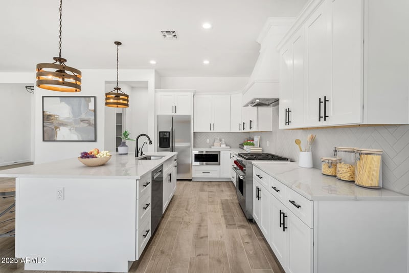 15355 Pinnacle Vista Rd, Surprise, AZ 85387