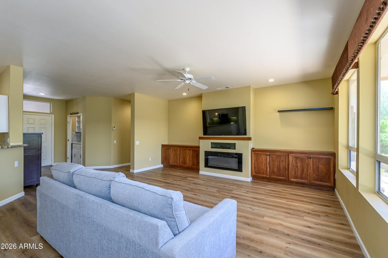 15357 W Black Gold Ln, Sun City West, AZ 85375