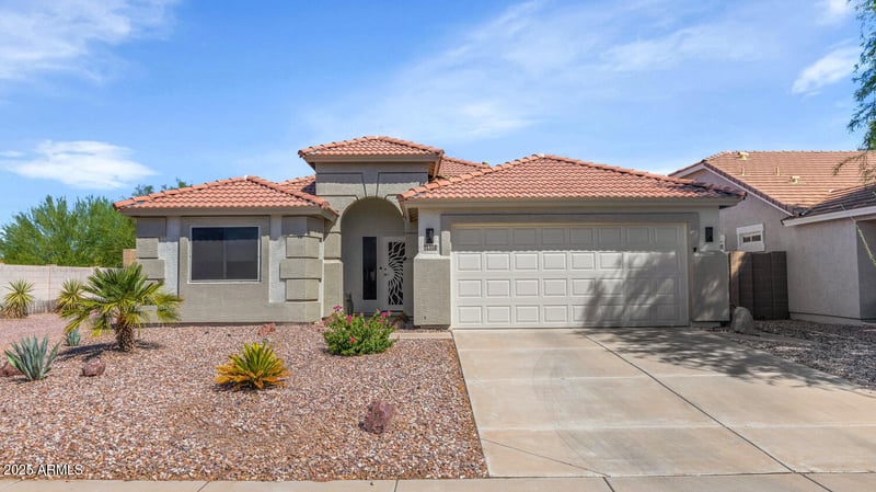 15358 Laurel Ln, Surprise, AZ 85379