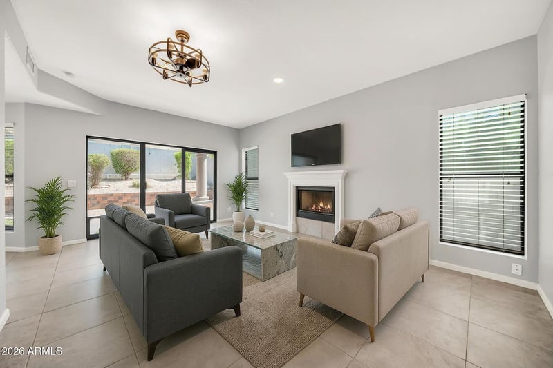 1536 E Meadow Ln, Phoenix, AZ 85022