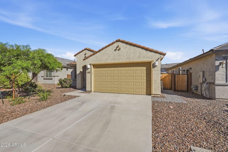 1536 Flintlock Dr, San Tan Valley, AZ 85144
