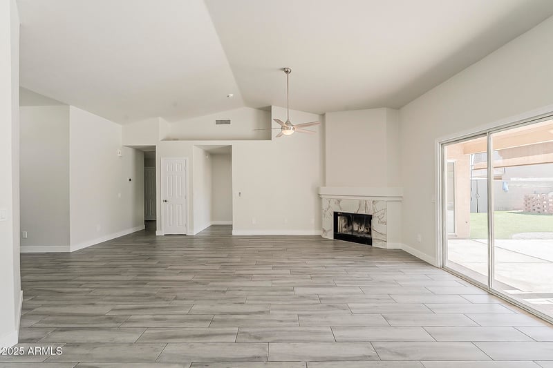 15360 87th Ave, Peoria, AZ 85381