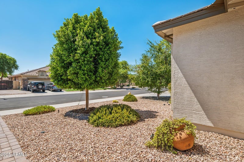 15364 Pierson St, Goodyear, AZ 85395