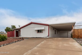 1537 Beck Ln, Phoenix, AZ 85023