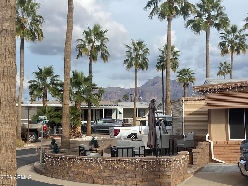 1537 Omaha Dr #537, Apache Junction, AZ 85119