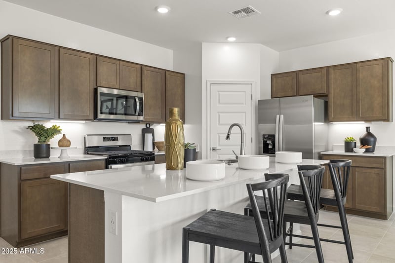 15372 Gray Fox Trl, Surprise, AZ 85387