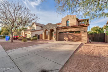 1538 Nightingale Ln, Gilbert, AZ 85298