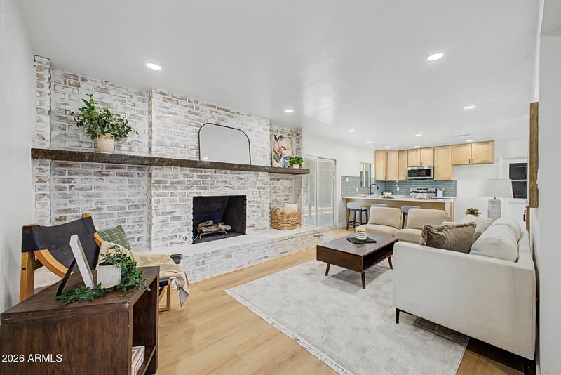 1538 W Ocotillo Rd, Phoenix, AZ 85015