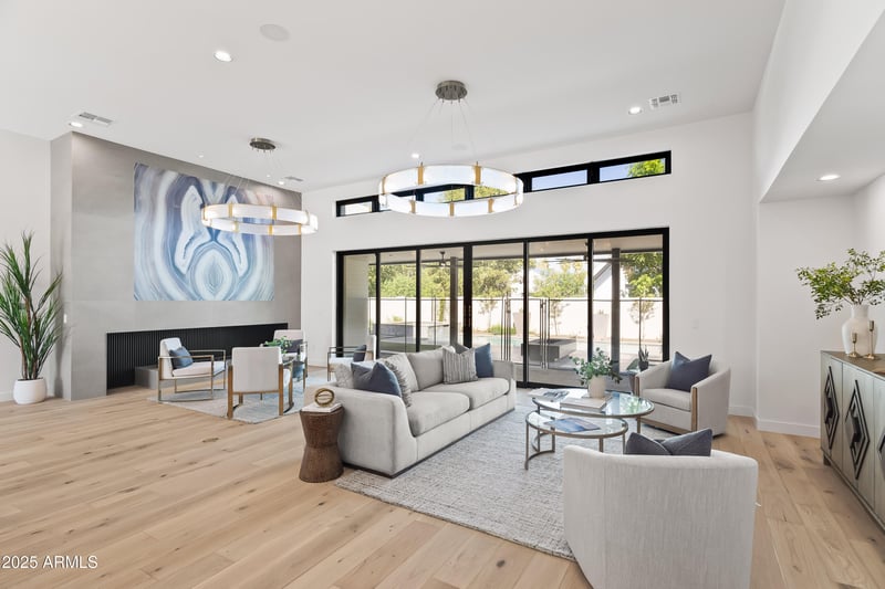 1538 W Wagon Wheel Dr, Phoenix, AZ 85021