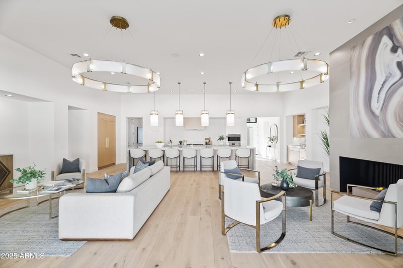 1538 W Wagon Wheel Dr, Phoenix, AZ 85021