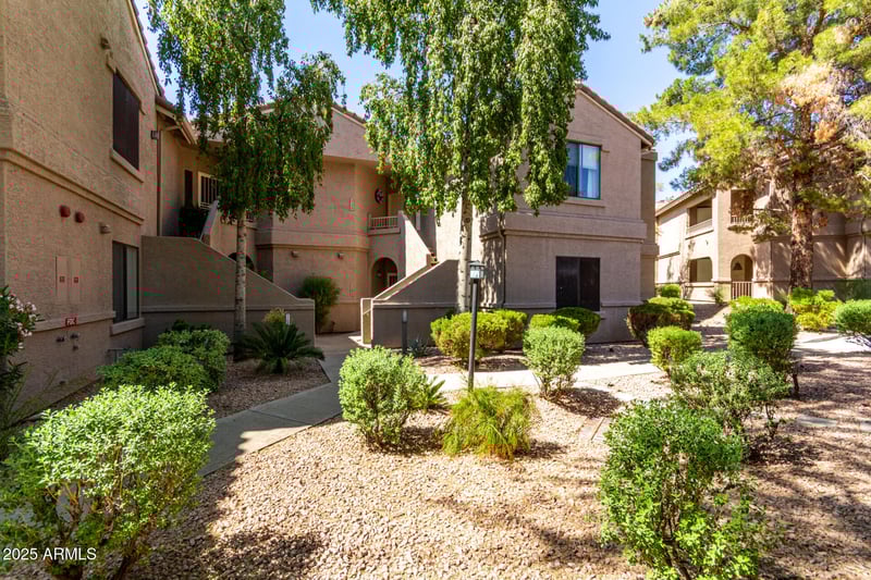 15380 100th St #1106, Scottsdale, AZ 85260