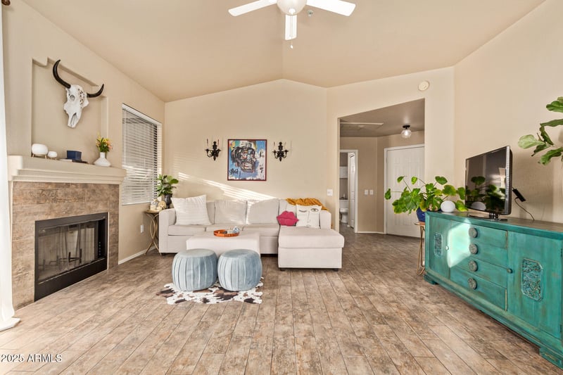 15380 100th St #2098, Scottsdale, AZ 85260