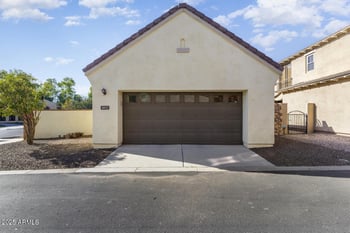 15384 Dahlia Dr, Surprise, AZ 85379