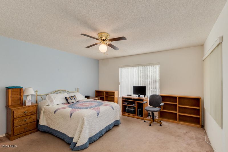 1539 E Winged Foot Dr, Chandler, AZ 85249
