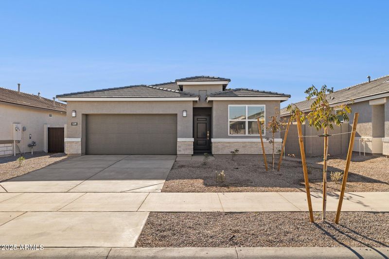 15397 W Hackamore Dr, Surprise, AZ 85387