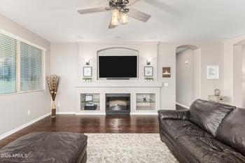 154 Hackberry Ave, Queen Creek, AZ 85140