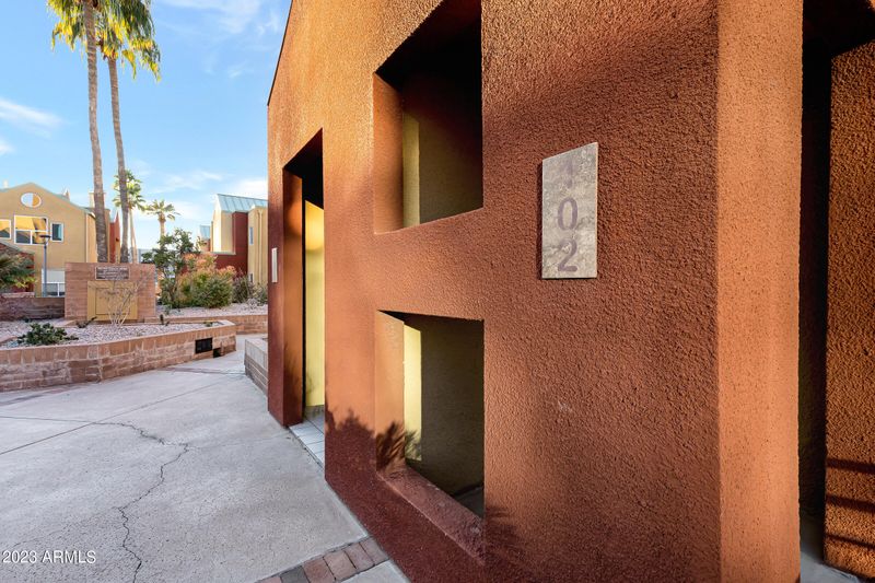 154 W 5th St #102, Tempe, AZ 85281
