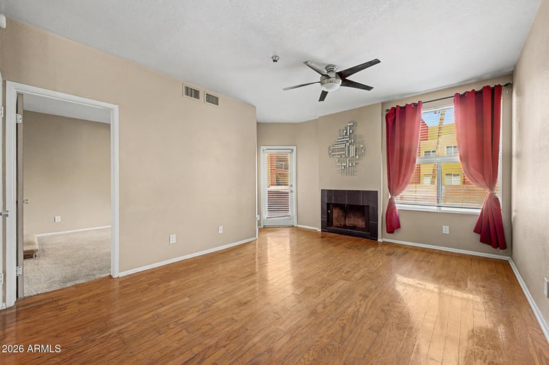 154 W 5th St #122, Tempe, AZ 85281