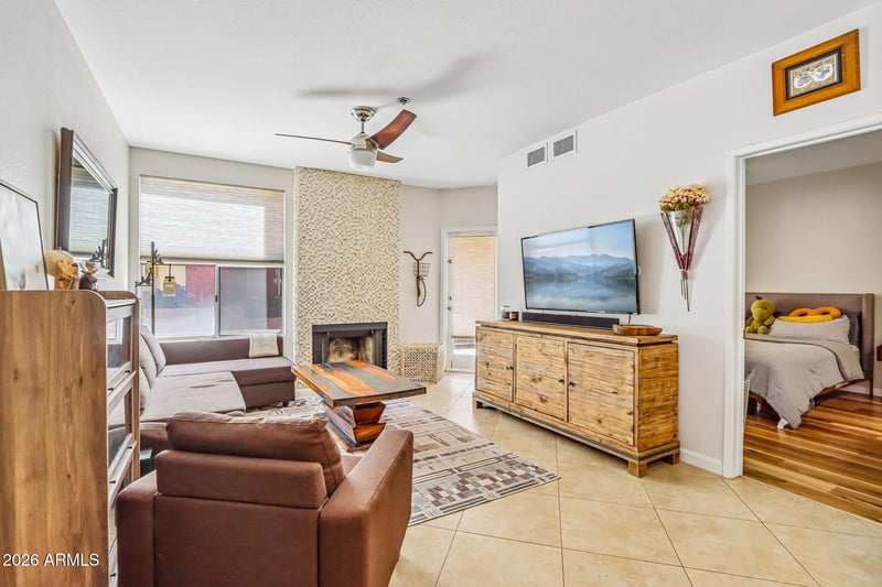 154 W 5th St #137, Tempe, AZ 85281