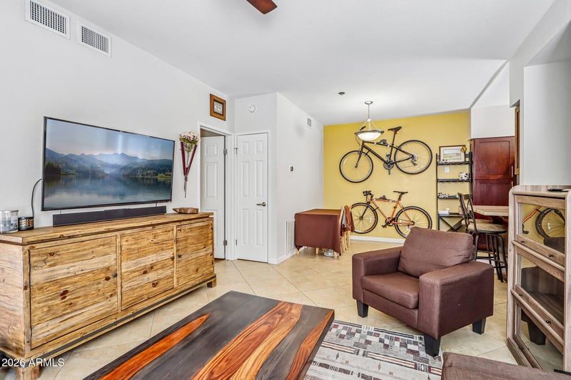 154 W 5th St #137, Tempe, AZ 85281