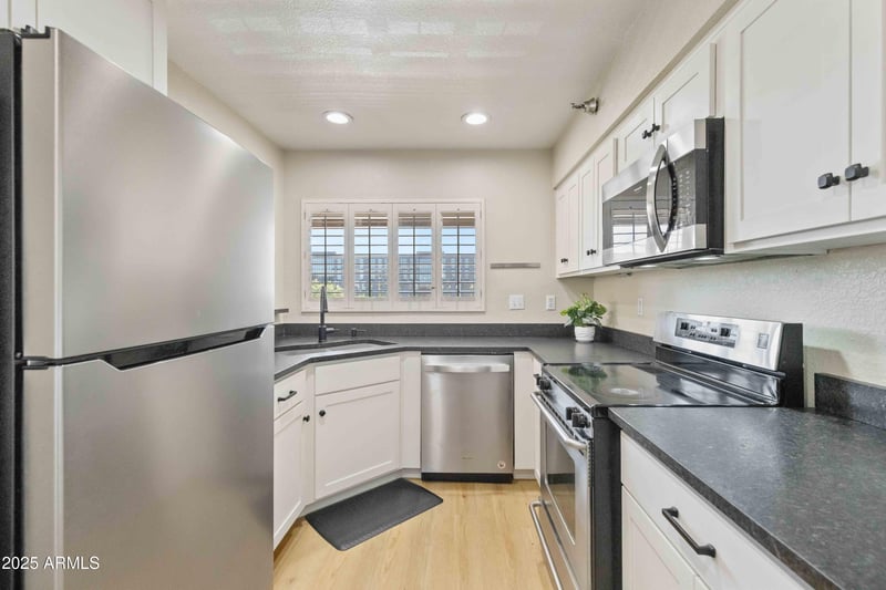 154 W 5th St #246, Tempe, AZ 85281