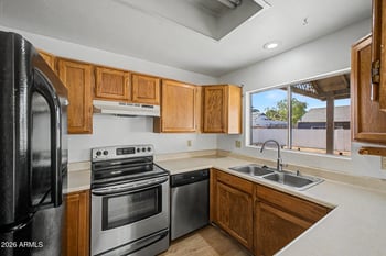 1540 Todd Dr, Tempe, AZ 85283