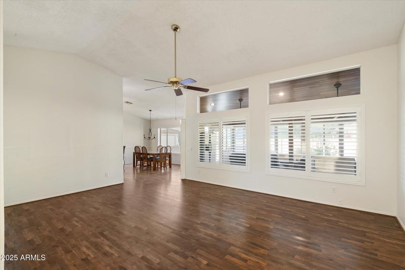1540 Hazeltine Way, Chandler, AZ 85249