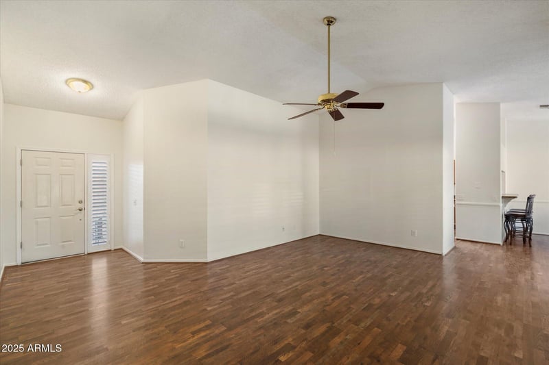 1540 Hazeltine Way, Chandler, AZ 85249