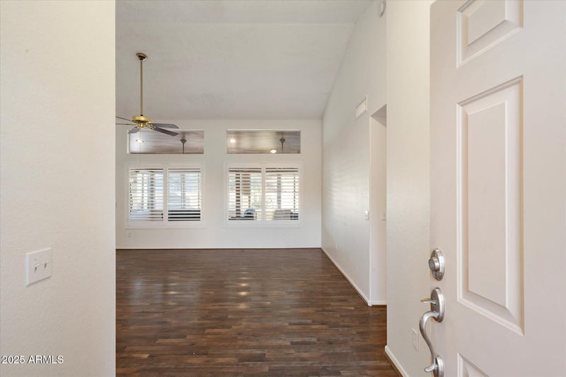 1540 Hazeltine Way, Chandler, AZ 85249