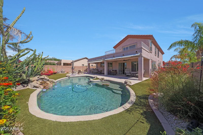 1540 Sierra Heights Cir, Mesa, AZ 85207