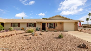 15401 Lakeforest Dr, Sun, AZ 85351