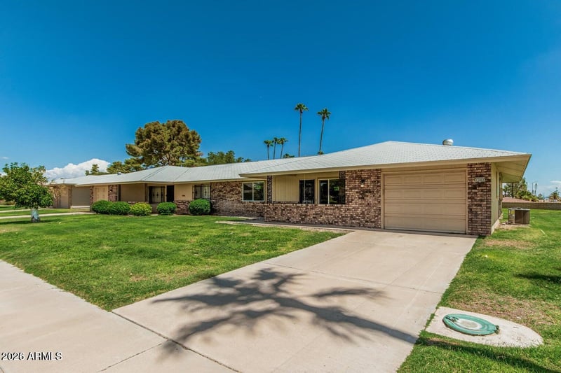 15401 N Cameo Dr, Sun City, AZ 85351